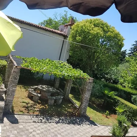 Mit Balkon Apartament