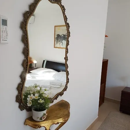 Mit Balkon Apartman Porec